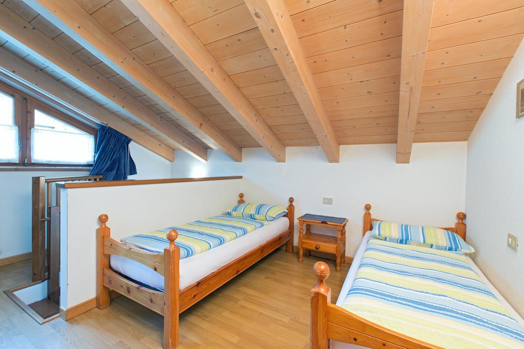 Appartamento Bait Vegl Livigno Camera foto